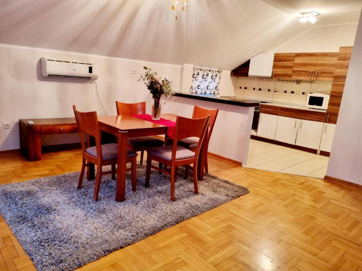 Apartman Branko Kruševac Eksteriør billede